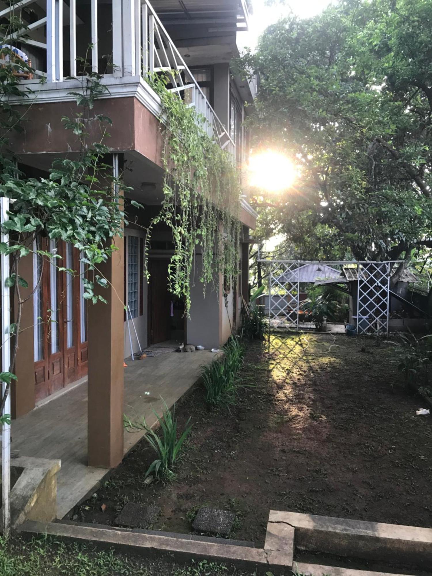 Villa Naumi Μπαντούνγκ Εξωτερικό φωτογραφία